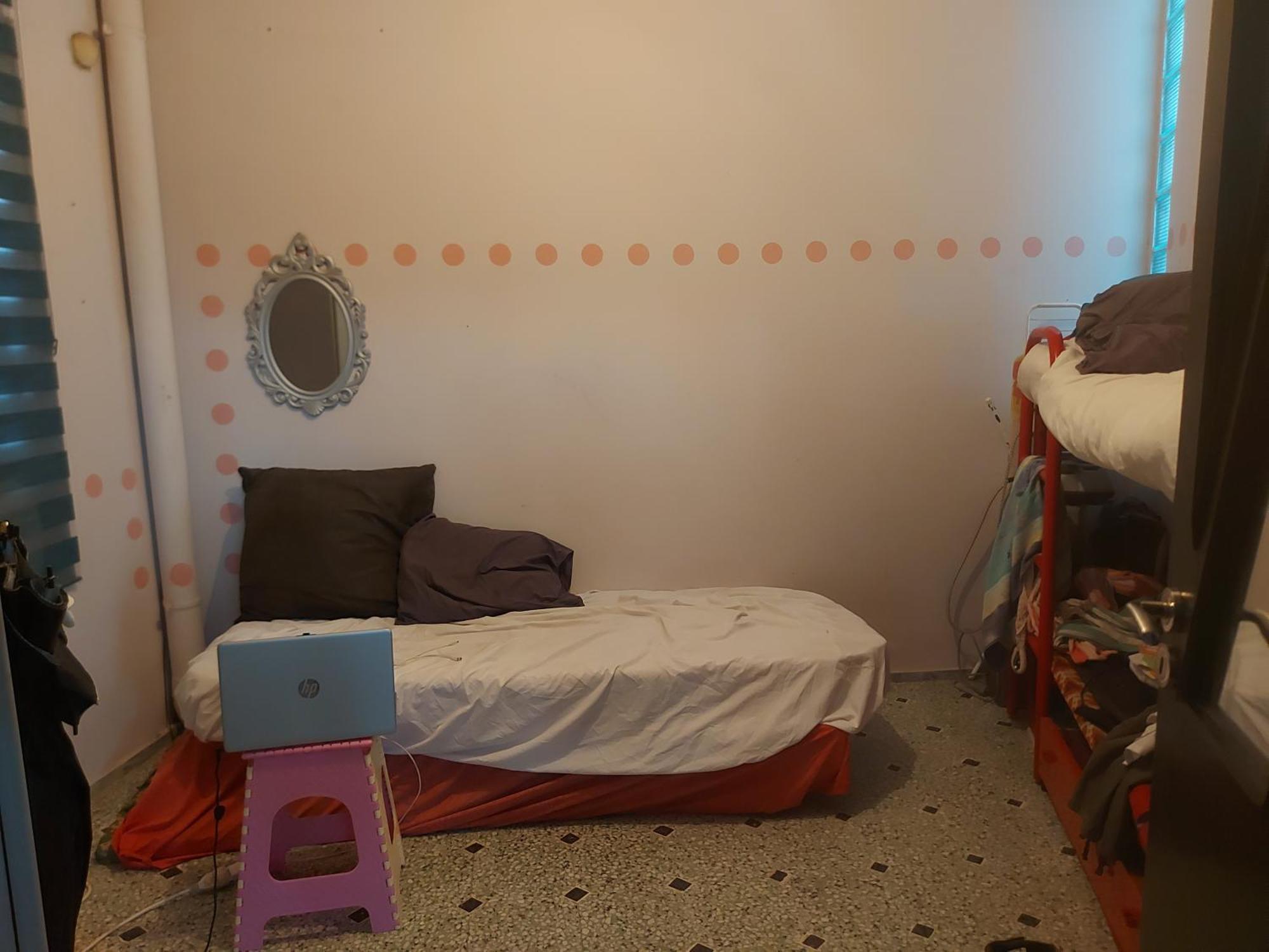 Dar Hamadi بن جامع A & Its Swimming Pool, Looking For Artists In Homestay